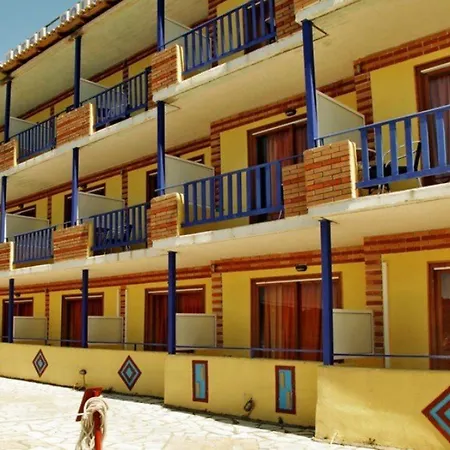 Politia Hotel Áyios Nikítas
