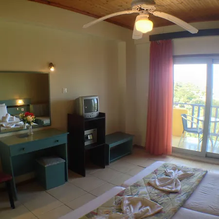 Hotel Politia Agios Nikitas