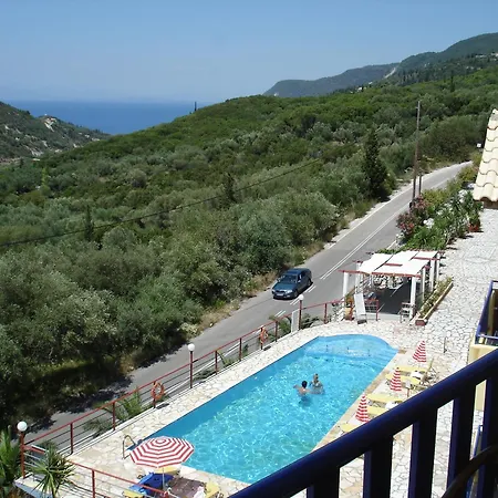 Hotel Politia 3*