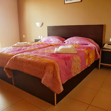 Politia Hotel 3*