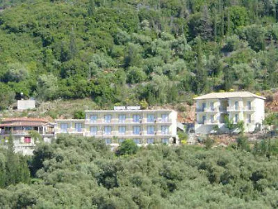 Hotel Politia 3*