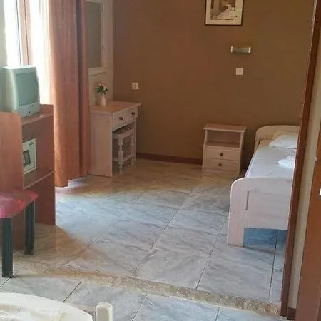 فندق Politia Áyios Nikítas