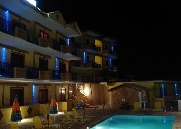 Politia Hotel 3*