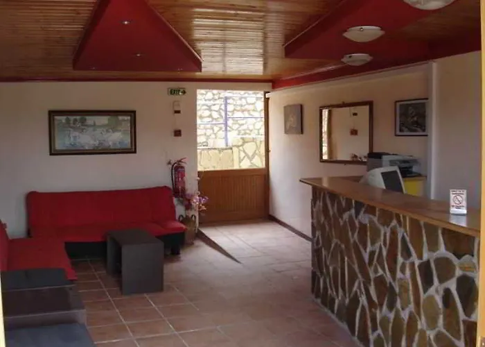 Hotel Politia Áyios Nikítas